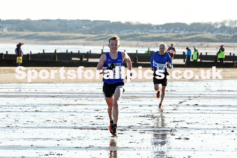 Blyth Sands Handicap Race.  Photo: David T. Hewitson/Sports for All Pics